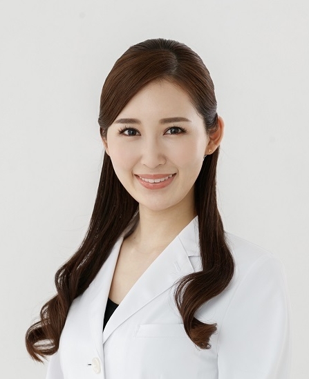 歯科医師　村田　紗也子